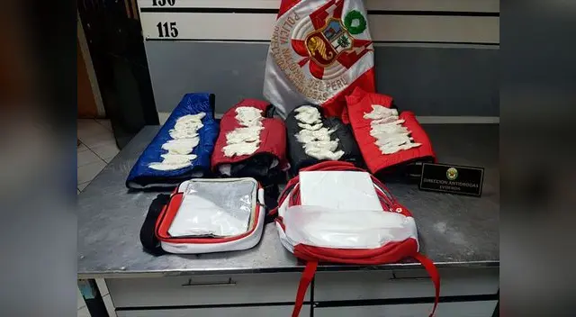 Impregnó la droga en las prendas