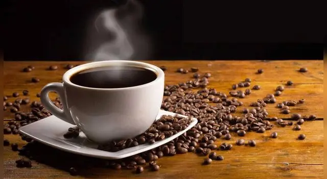 Para disfrutar en invierno de una excelente taza de café atención a los granos Para disfrutar en invierno de una excelente taza de café atención a los granos