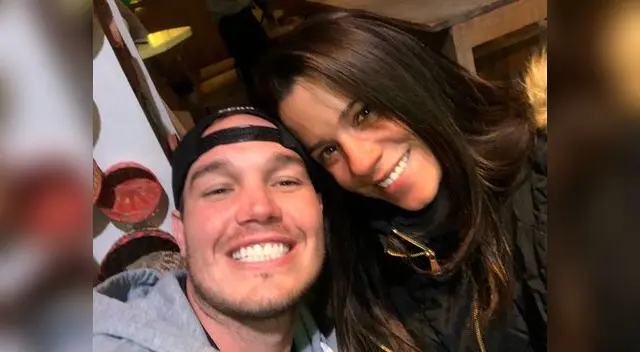 Vanessa Terkes y George Forsyth se unen en matrimonio