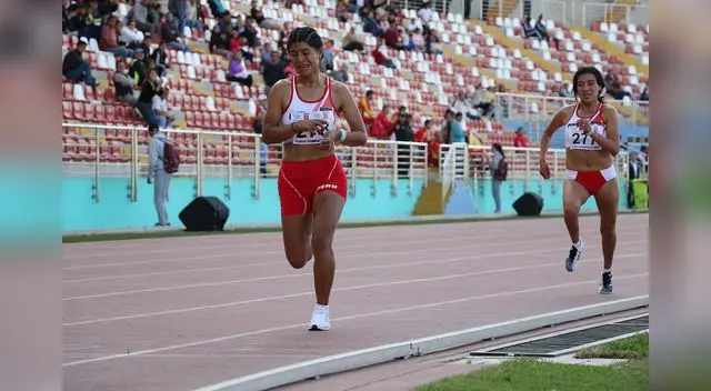  empleó Mery Rojas un tiempo de  16min08s77c para las 12 vueltas y media al estadio Chan  Chan