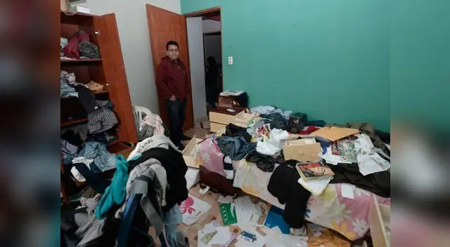 Asaltan dos departamentos