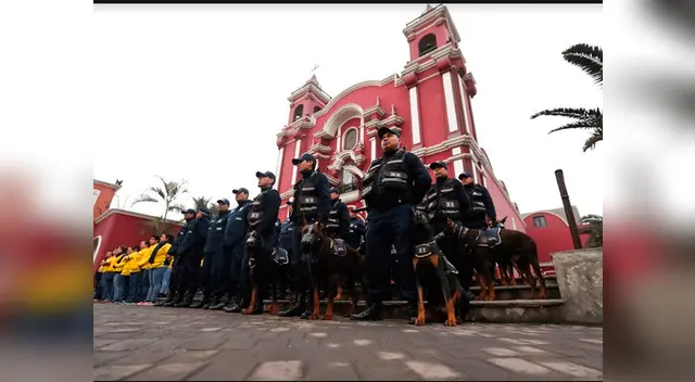 800 serenos de la Municipalidad de Lima, brindarán seguridad a fieles y turistas 800 serenos de la Municipalidad de Lima, brindarán seguridad a fieles y turistas