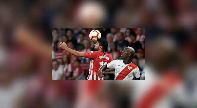 Luis Advíncula tuvo una buena actuación ante Atlético Madrid