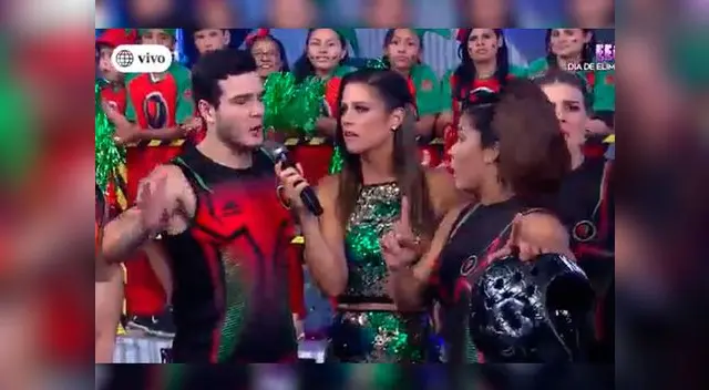 Mario Irivarren pierde los papeles en vivo y le grita de la peor manera a Karen Dejo