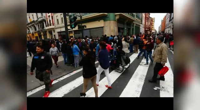 Los peruanos quieren el referéndum Los peruanos quieren el referéndum