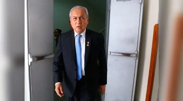 Fiscal Pedro Chávarry es acusado de presuntos actos de corrupción Fiscal Pedro Chávarry es acusado de presuntos actos de corrupción