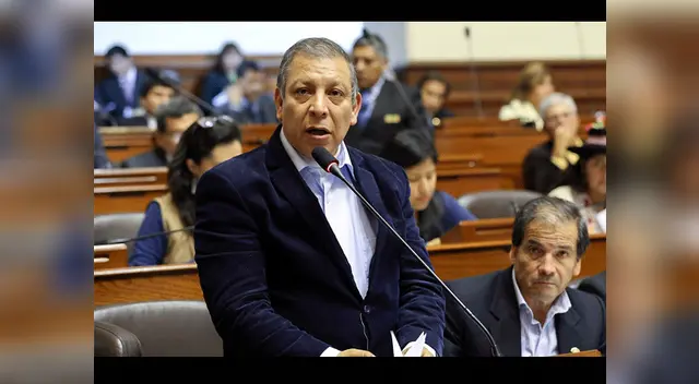 Marco Arana indicó que "las investigaciones", dirán quien es la "señora K" Marco Arana indicó que "las investigaciones", dirán quien es la "señora K"