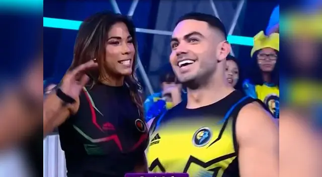 Coto Hernández y Karen Dejo se dicen de todo