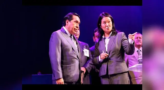 Pastor Santana con Keiko Fujimori