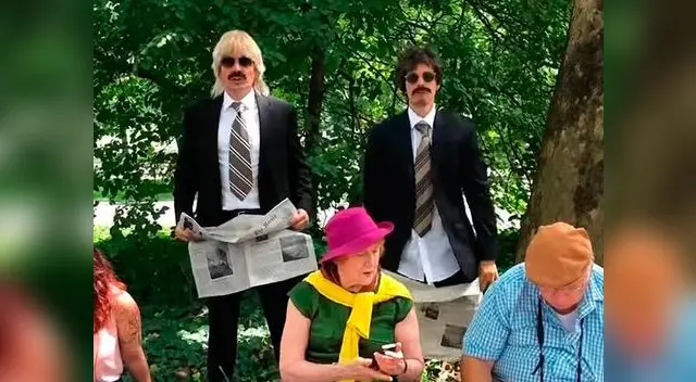 Justin Bieber y Jimmy Fallon se disfrazan y bailan en las calles de Nueva York Justin Bieber y Jimmy Fallon se disfrazan y bailan en las calles de Nueva York