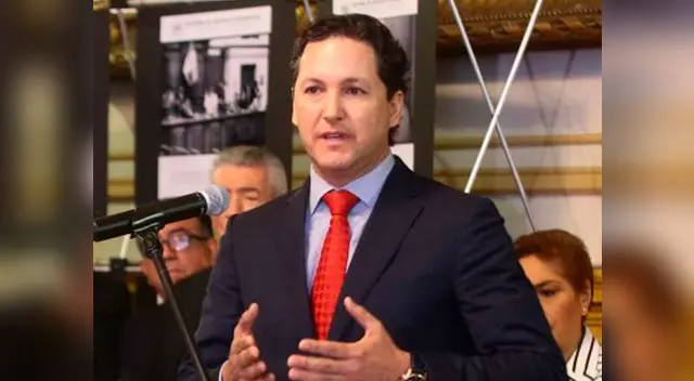 Daniel Salaverry indicó que también se analizará sobre la bicameralidad en el Congreso. Daniel Salaverry indicó que también se analizará sobre la bicameralidad en el Congreso.