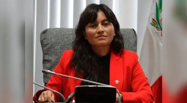 La congresista Marita Herrera Arévalo fue denunciada constitucionalmente ante el Congreso de la República La congresista Marita Herrera Arévalo fue denunciada constitucionalmente ante el Congreso de la República