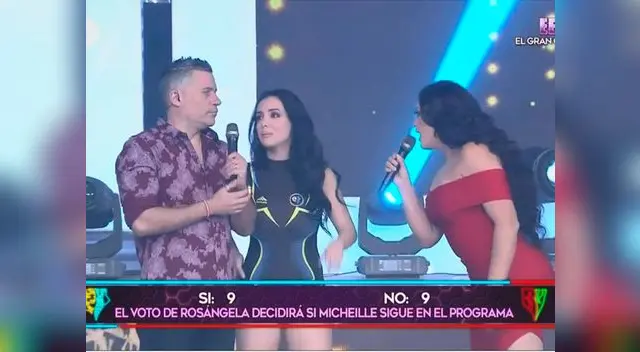 Duelo entre Micheille Soifer y Rosángela Espinoza Duelo entre Micheille Soifer y Rosángela Espinoza