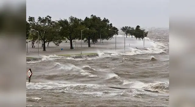Tormenta Leslie es un huracán de corta vida Tormenta Leslie es un huracán de corta vida