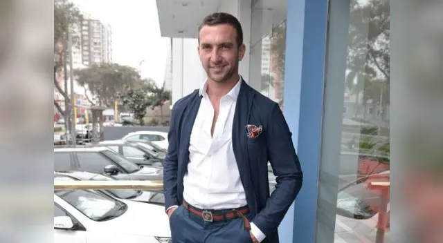 Antonio Pavón envía fuerte indirecta a Sheyla Rojas por su posible boda televisada