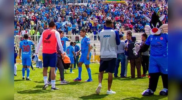 A pesar de las dos últimas derrotas, Catunta dijo que seguirá en la presidencia del Garcilaso. FOTO: Facebook Garcilaso A pesar de las dos últimas derrotas, Catunta dijo que seguirá en la presidencia del Garcilaso. FOTO: Facebook Garcilaso