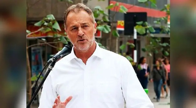 Jorge Muñoz manifiesta que está tranquilo tras la última encuesta de Datum donde se pone en quinto lugar. Jorge Muñoz manifiesta que está tranquilo tras la última encuesta de Datum donde se pone en quinto lugar.