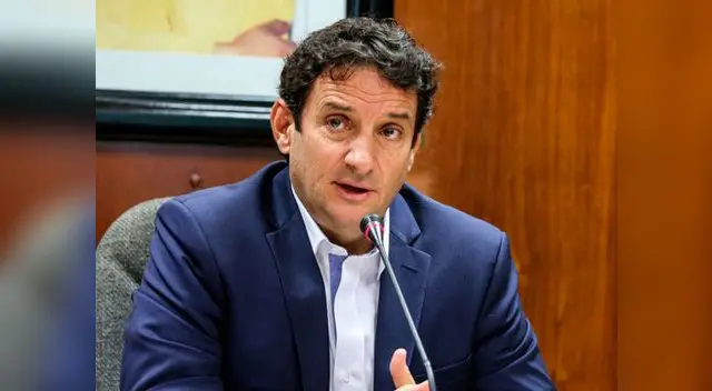 Renzo Reggiardo no debatirá con Ricardo Belmont. Renzo Reggiardo no debatirá con Ricardo Belmont.