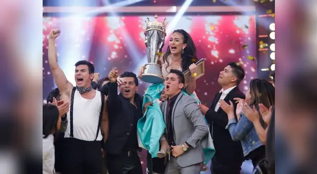 Daniela Darcourt ganó la copa en la segunda temporada de 'El artista del año' Daniela Darcourt ganó la copa en la segunda temporada de 'El artista del año'