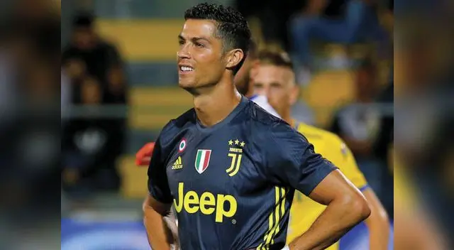 Cristiano fue captado con la mujer que lo denunció por violación. Cristiano fue captado con la mujer que lo denunció por violación.