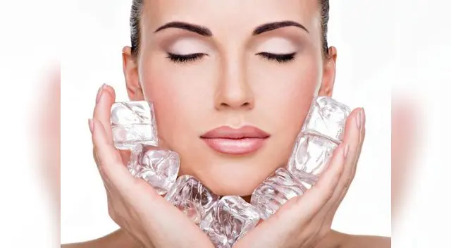 La piel situada bajo la barbilla y en el cuello posee poco colágeno y elastina, dos proteínas imprescindibles para que se mantenga tersa