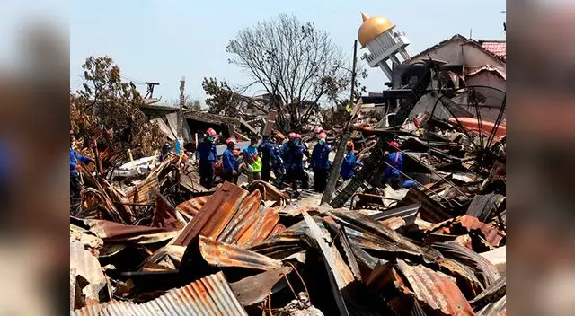 Miles son las personas que necesitan ayuda Miles son las personas que necesitan ayuda
