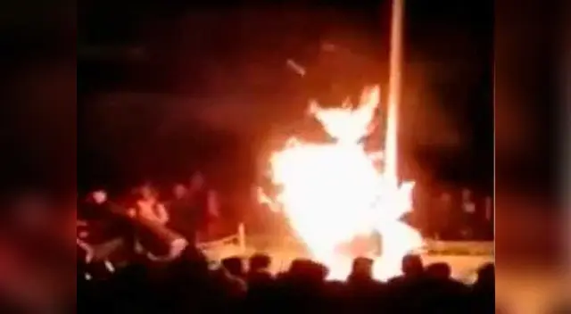 El sujeto es acusado de robar una camioneta. Pobladores tomaron su propia justicia 