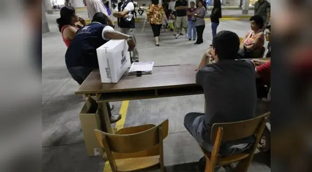 Lloró para no cumplir labor en estas Elecciones 2018 Lloró para no cumplir labor en estas Elecciones 2018