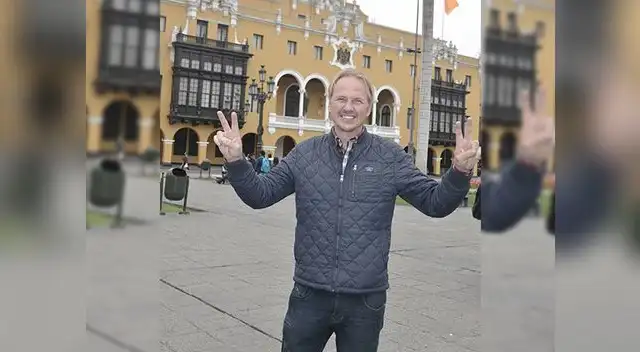 Gringo Karl camina por la calle y le dicen: “Señor alcalde”