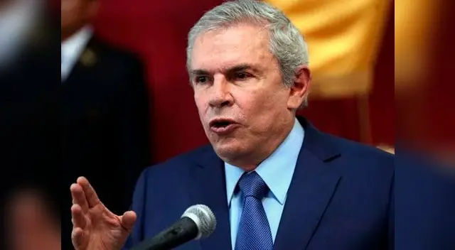 Luis Castañeda Lossio no saludará a Jorge Muñoz hasta esperar resultados del JNE