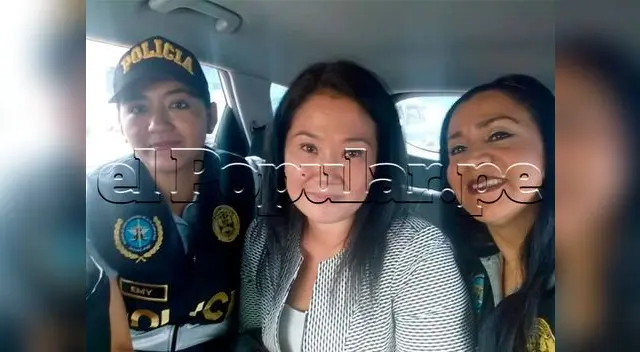 Keiko Fujimori se tomó selfie con policías 