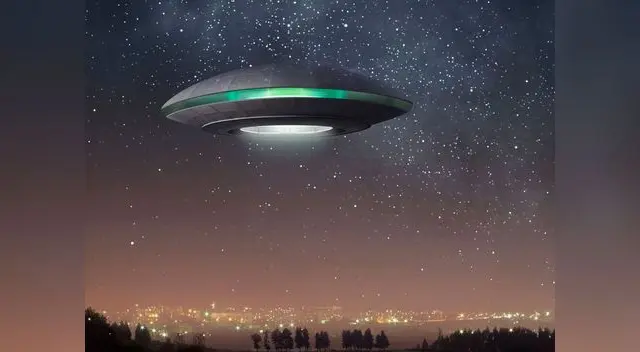 Seis pilotos quedaron sorprendidos al avistar varios OVNI en Chile