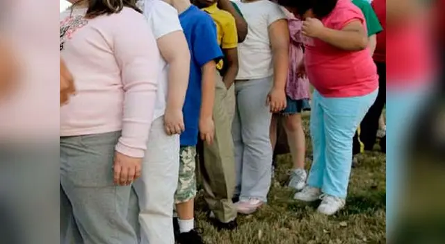 Más del 50% de peruanos mayores de 15 años sufre de sobrepeso, según el INEI