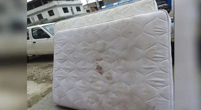 Colchones en mal estado y sábanas y almohadas sucias en hostales de Villa el Salvador Colchones en mal estado y sábanas y almohadas sucias en hostales de Villa el Salvador