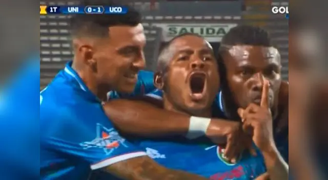 Wilmer Aguirre anotó el primer gol de la noche Wilmer Aguirre anotó el primer gol de la noche