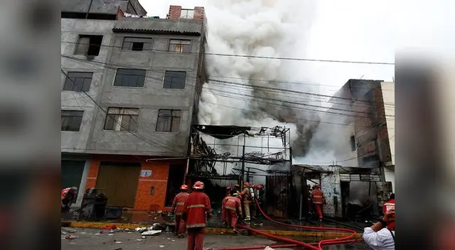 No hay riesgo que el incendio se reavive.