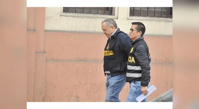 Vicente Silva Checa en la Prefectura de Lima