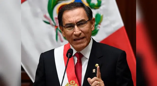Martín Vizcarra se pronuncia sobre captura de César Hinostroza Martín Vizcarra se pronuncia sobre captura de César Hinostroza