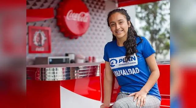 Niñas lideraron gerencias por un día Niñas lideraron gerencias por un día