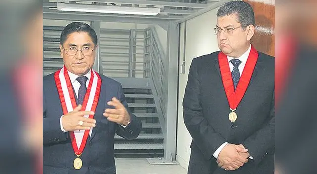 César Hinostroza se encuentra recluido en España