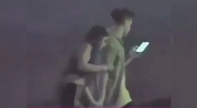 Nicolla Porcella olvidó por completo a Angie Arigaza y se luce de la mano con jovencita Nicolla Porcella olvidó por completo a Angie Arigaza y se luce de la mano con jovencita