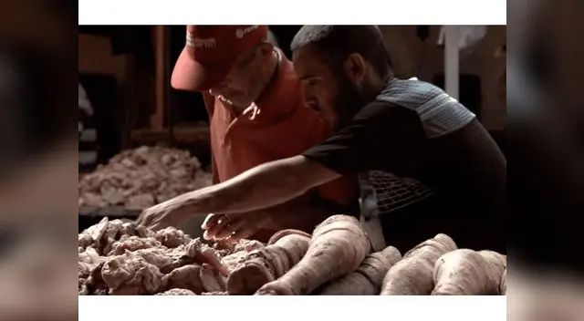 Desesperados en Venezuela la gente consume carne podrida Desesperados en Venezuela la gente consume carne podrida