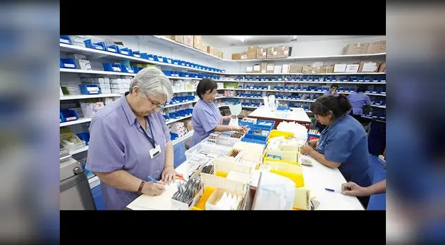 EsSalud confirmó que repartirá medicamentos para el tratamiento de VIH EsSalud confirmó que repartirá medicamentos para el tratamiento de VIH