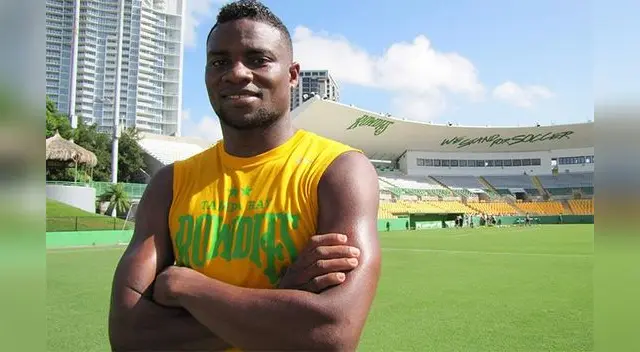 El colombiano Preciado anotó un gol en la victoria del Comercio 4-2 al Sport Huancayo El colombiano Preciado anotó un gol en la victoria del Comercio 4-2 al Sport Huancayo