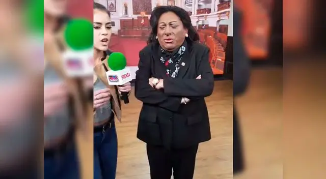 Carlos Álvarez utilizó su cuenta de Facebook para ironizar lo que dijo la congresista Leyla Chihuán