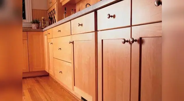 Transforma tu hogar renocando tus muebles y pisos de madera