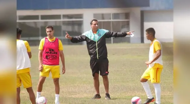 Del Solar resalta que su equipo ganó mas partidos y con menos goles en contra Del Solar resalta que su equipo ganó mas partidos y con menos goles en contra