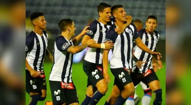 Hansell Riojas llegó a Alianza Lima por pedido de Pablo Bengoechea