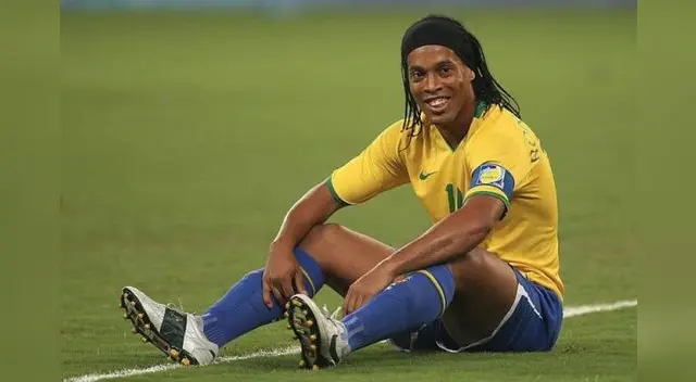 Dinho está en problemas Dinho está en problemas