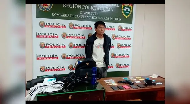 Sujeto tenía objetos pertenecientes a una mujer. Sujeto tenía objetos pertenecientes a una mujer.